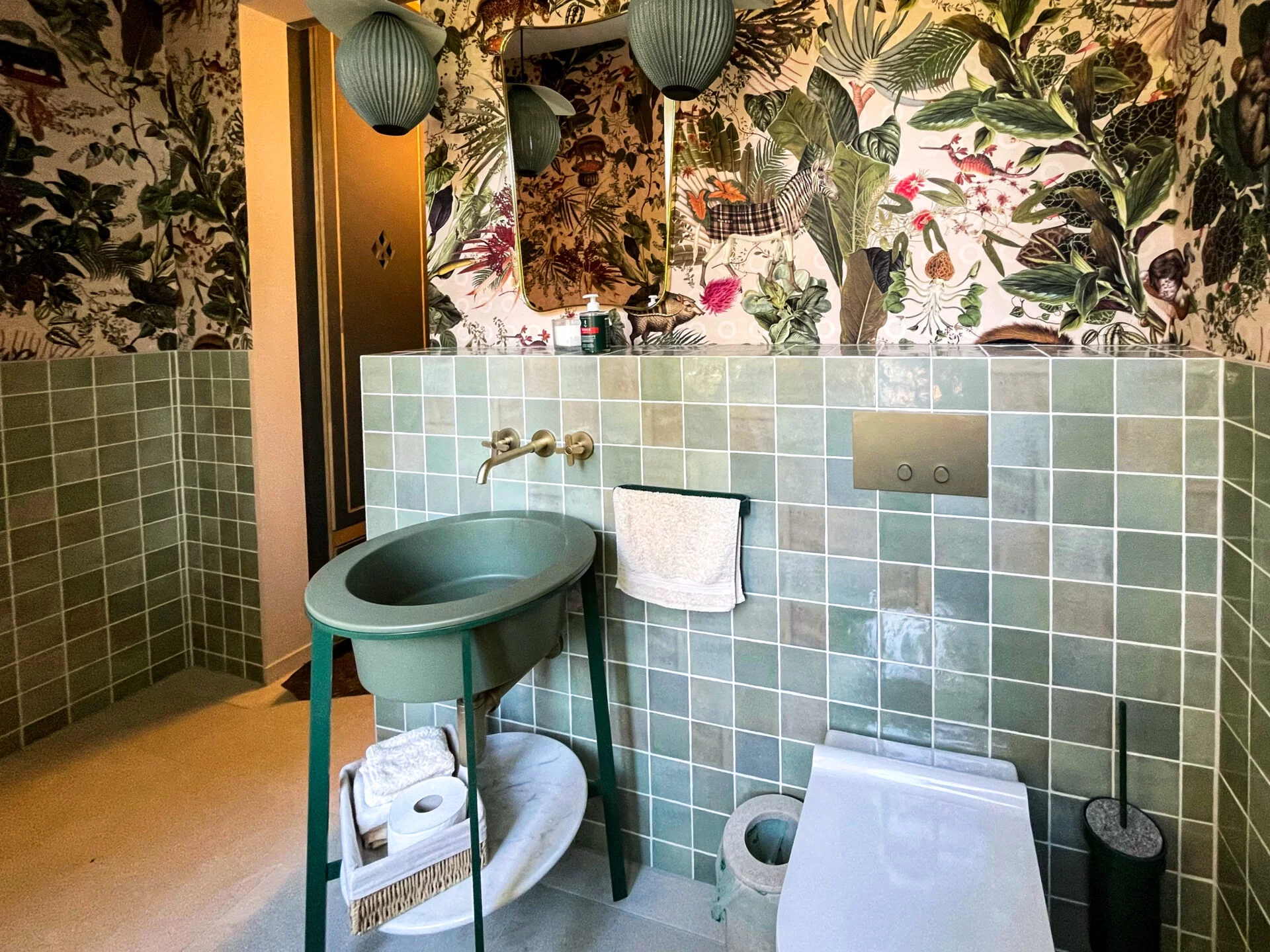 Badezimmer mit Mosaik